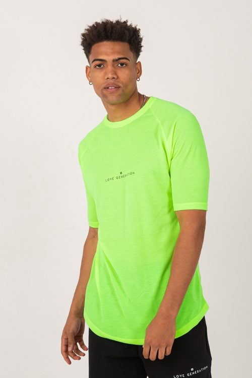 Ανδρικό κοντομάνικο μπλουζάκι σε λάιμ φλούο χρώμα με μαύρη στάμπα TS209