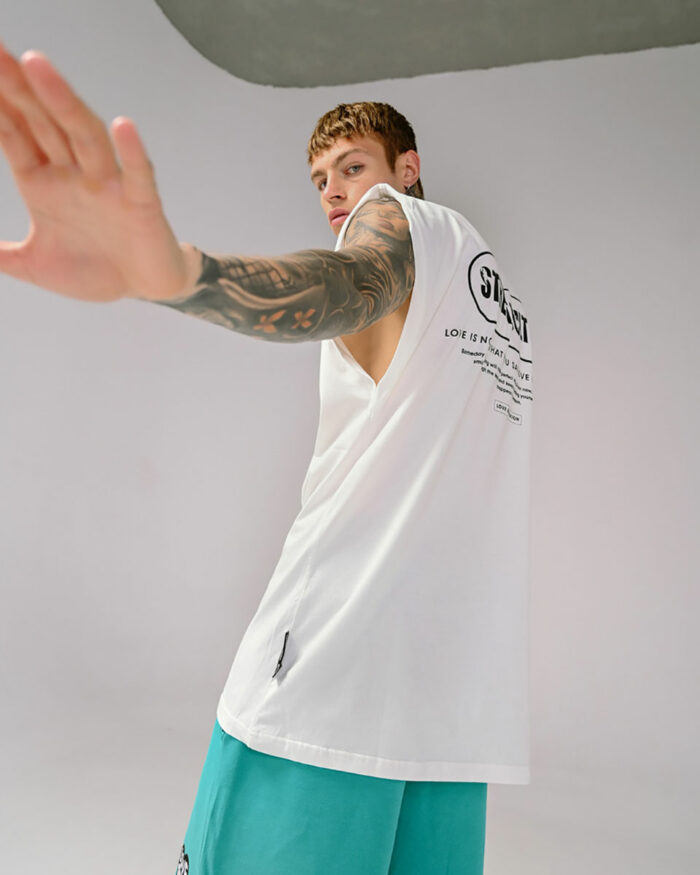 Vest V302 Off-White