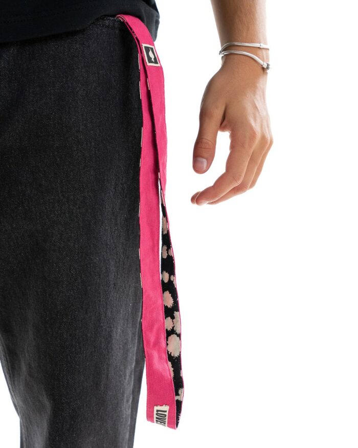 Handmade Keychain Pink - Bullets