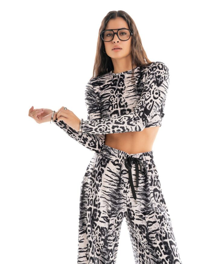 Velvet Crop Leopard White