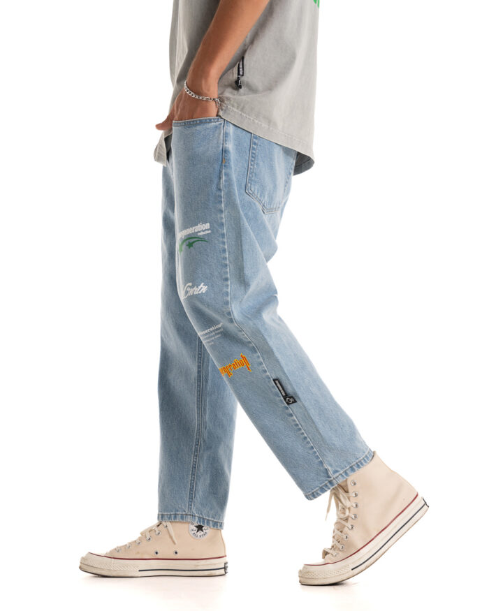 Jeans Light Blue Crop Fit Print