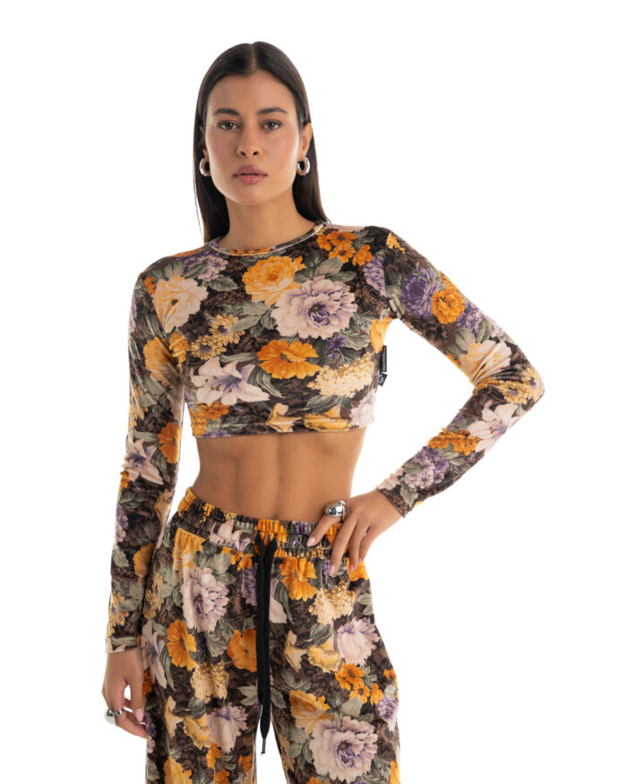 Velvet Crop Full Flowers